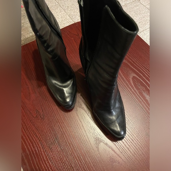 Beautiful black leather Enzo Angiolini boots , 36.5 M. - Picture 3 of 10